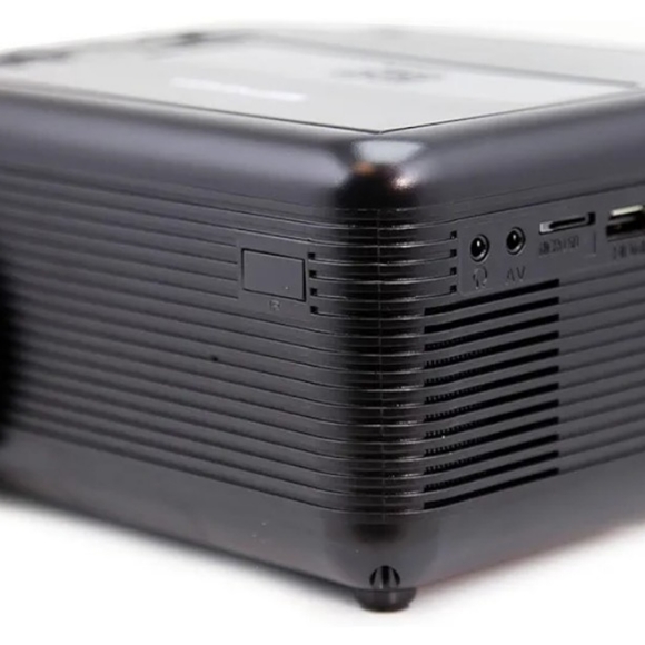 Home Theatre LCD Projector with Built in DVD player - Picture 5 of 7